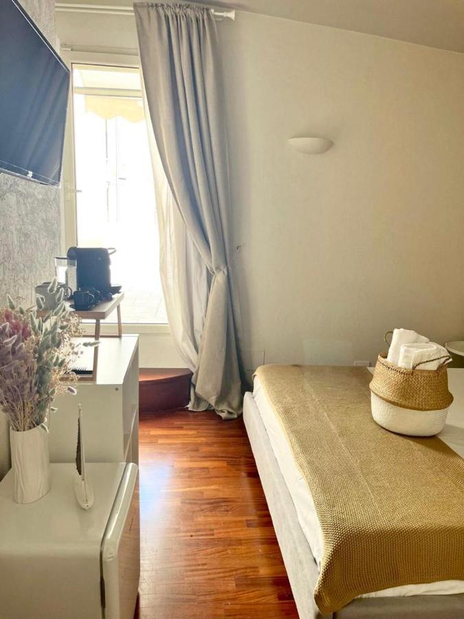 Hotel Apulia Journey - Manzoni 11 Bari Zewnętrze zdjęcie
