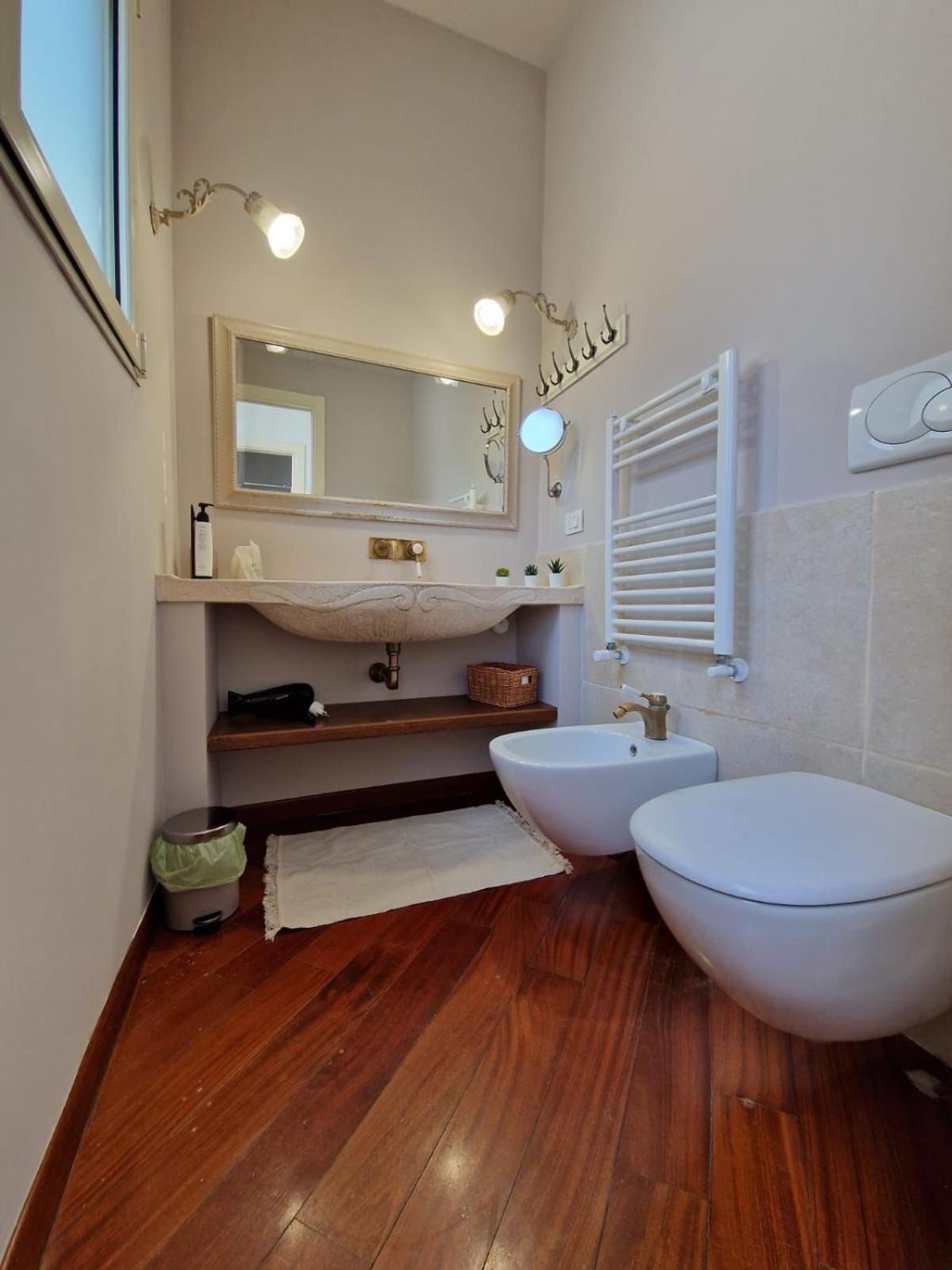 Hotel Apulia Journey - Manzoni 11 Bari Zewnętrze zdjęcie